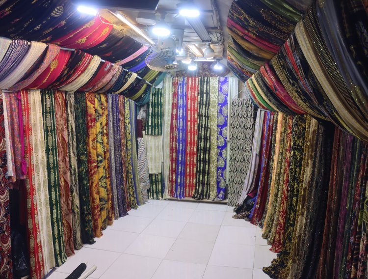 Şanlıurfa’nın Yöresel Kıyafetleri Terzinin Elinde Hayat Buluyor