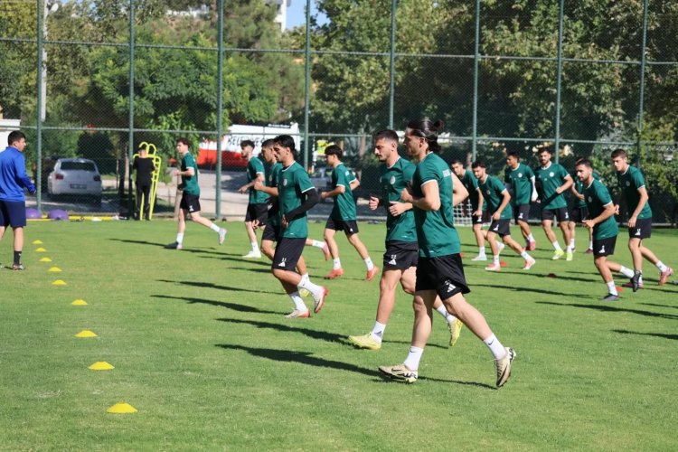 Karaköprü Belediyespor’da Osmaniyespor mesaisi