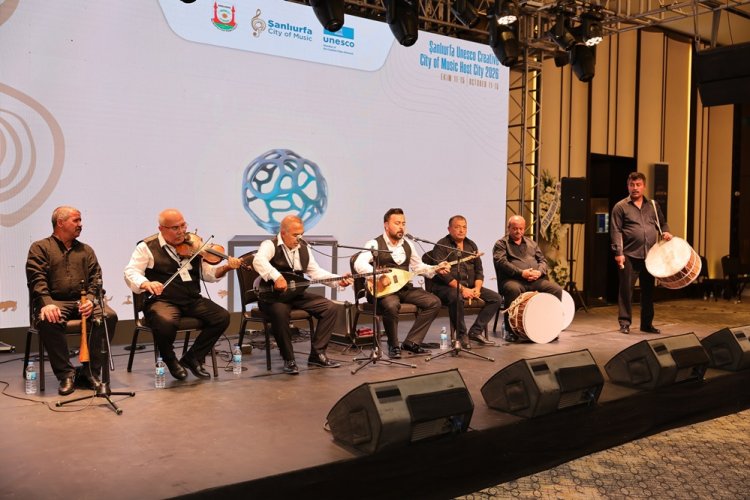 Şanlıurfa’da Kültürlerin Müzik Buluşması: Âşıklardan Dengbêjlere Müzik Ziyafeti