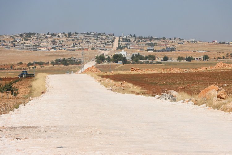 Şanlıurfa’da 4 İlçeyi Birbirine Bağlayan 27 Kilometrelik Grup Yolunda Dev Hamle