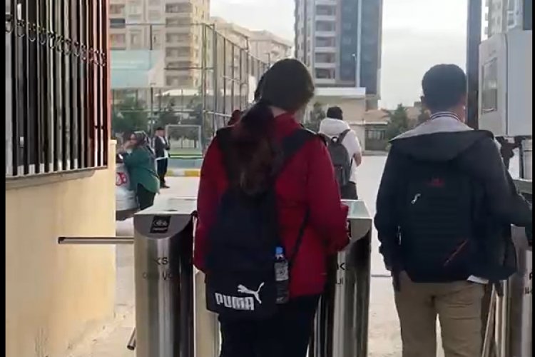 Şanlıurfa’da İlk! Emine Göncü Anadolu Lisesi’nde Kartlı Turnike Dönemi Başladı